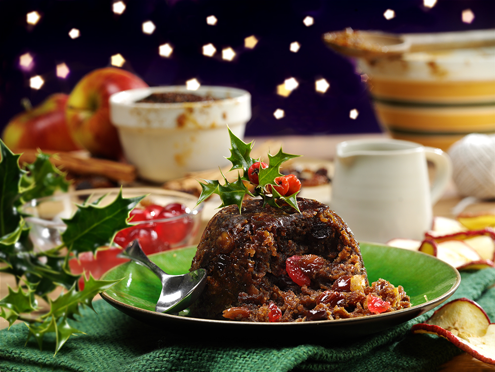 Mini Fruity Traditional Christmas Puddings - Vegetarian Society